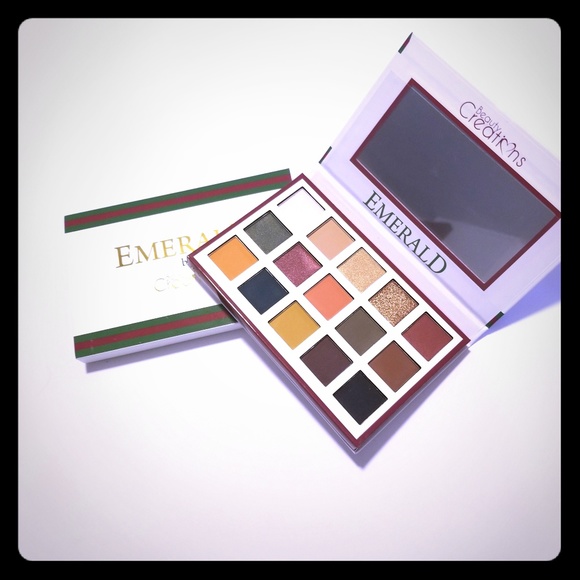 💣💥2 for $20💥💣 palette makeup - Picture 1 of 3